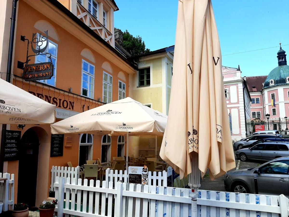 Penzion - Restaurant U Zámku Bečov nad Teplou Exterior foto